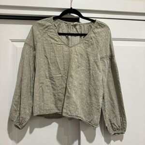 Ana Women’s Green Blouse, Large